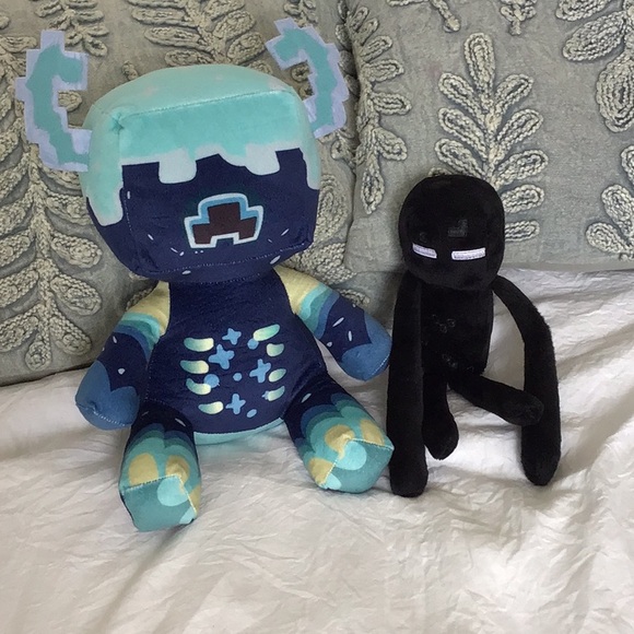 Minecraft Warden plush toy
Minecraft Enderman plush toy - Picture 1 of 13